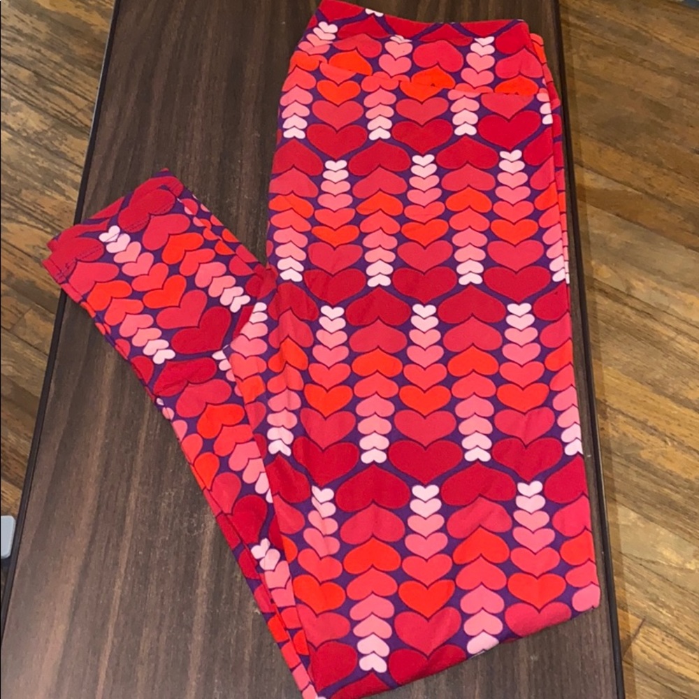 Lularoe TC Leggings Valentine Hearts NWOT